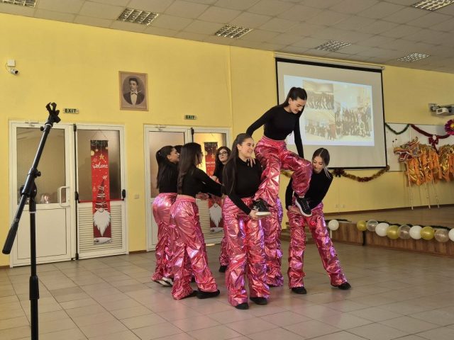 f6e1b06a-1837-45cf-a0c8-7d2f56169053
